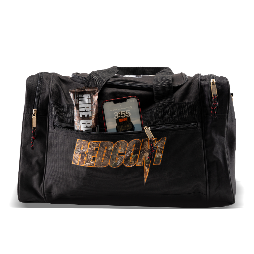 Mossy Oak Elite Black Duffle Bag Lifestyle 3